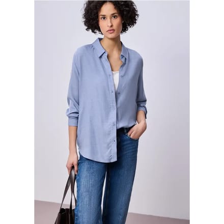 Overhemdblouse met getapete details