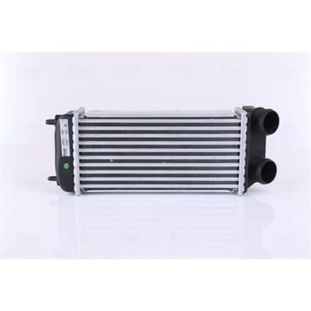 Intercooler NISSENS 96638