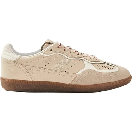Alohas Sneakers