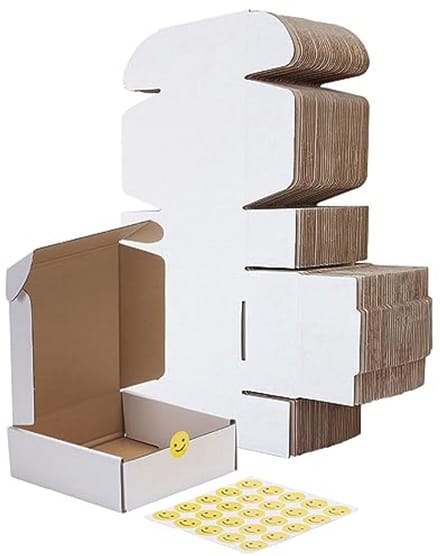 Kleine verzenddozen 6x6x2 - Set van 25 - Wit golfkarton voor verpakking en verzending