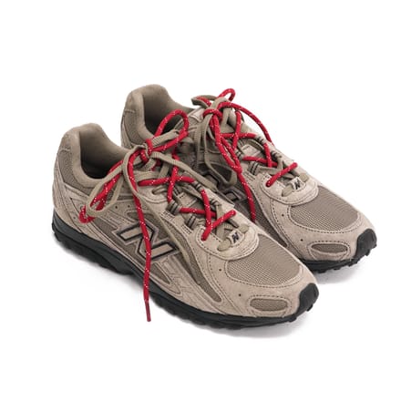 New Balance 204L Jaar van het Paard Tan 43 black