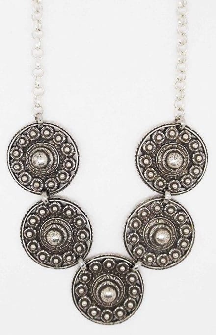 Collier 5 Zeeuwse knopen klassiek , zeer mooi