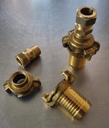 koppelset zwembadverwarming rvs wisselaar van 15 mm naar 32 mm slang
