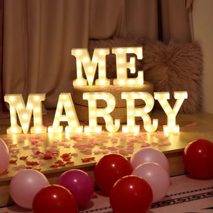 LED Verlichte Letters 'Marry Me' - Decoratie voor Bruiloft, Voorstel en Feest - Warm Wit Licht