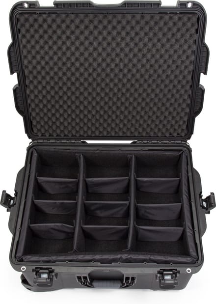 Nanuk 960 Case w/padded divider - Black