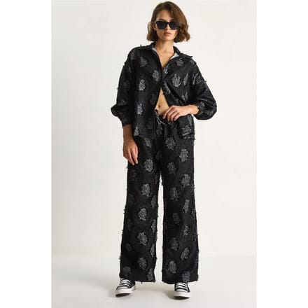 Geborduurd Overdimensionaal Shirt en Brede Pantalon Co-Ord Set