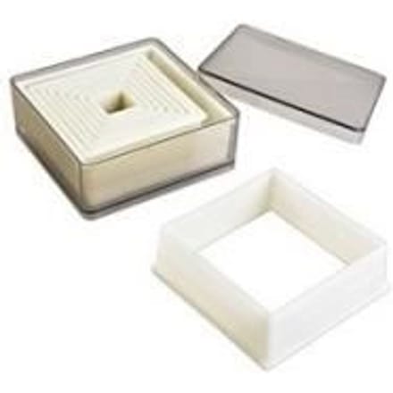 Ibili 784203 Lot de 9 emporte-pièces carré lisse