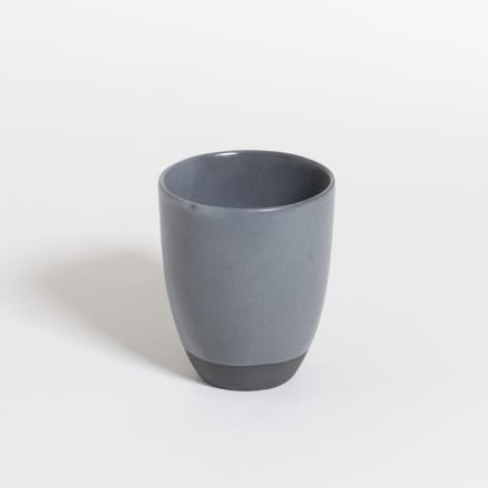 The Table atelier - mok - Ø 8,5 - 300 ml - handgemaakt - grijs