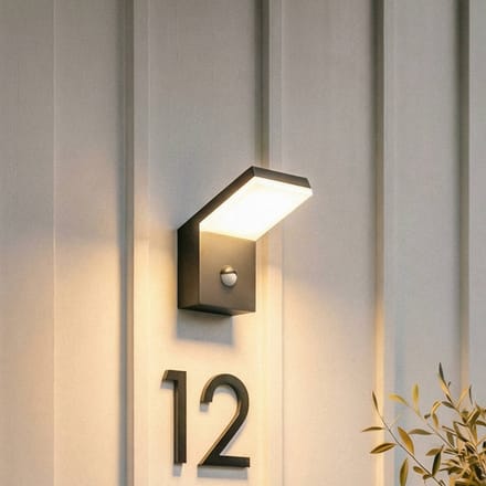 Arcchio LED buiten wandlamp Yolena, sensor, antraciet, aluminium