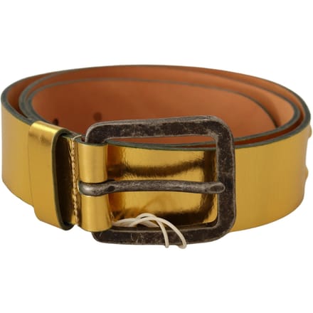 Metaal leren riem met gouden gesp
