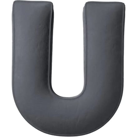 Kussen letter u Yellow Tipi Posh Velvet