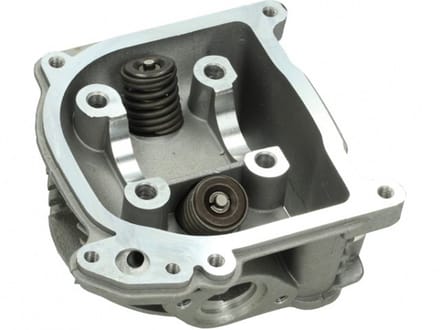 Cilinderkop GY6 50cc 4 Takt 2V met SLS (korte kleppen)