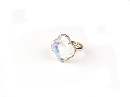 model Fiori ring in zilver opaal klaver
