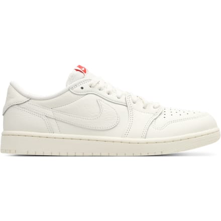 Jordan 1 Low Sneakers Heren - Wit - Maat 42.5 - Leer
