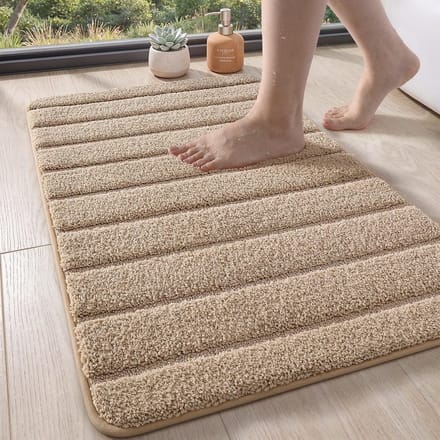 Zachte en Absorberende Badmat 45x75cm, Antislip Microfiber, Machinewasbare Badkamer Mat voor Douche en Bad, Khaki