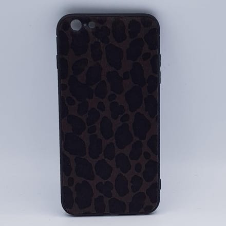 Geschikt voor iPhone 6 Plus – hoes, cover – panter look – pluizig – donker bruin