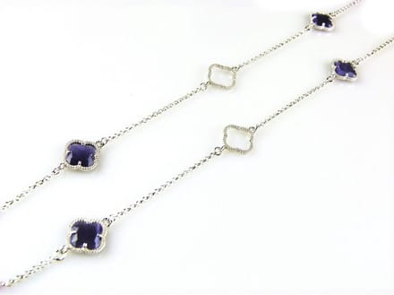 model Fiori open klavers collier in zilver paarse klavers