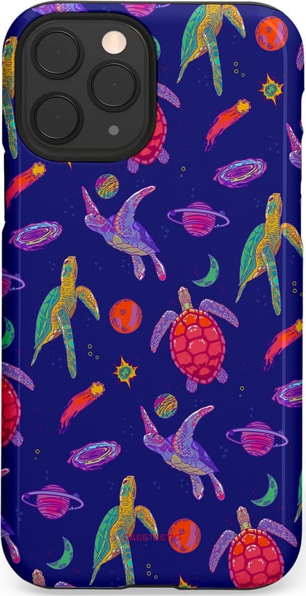 Casetastic hoesje geschikt voor Apple iPhone 11 Pro - Dubbellaagse bescherming - Kosmische schildpad - Fashion Case - Donkerblauw Lavendel