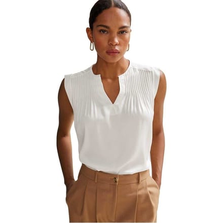Boss Dames/Dames Pintuck Notch Hals Regular Blouse (Wit)