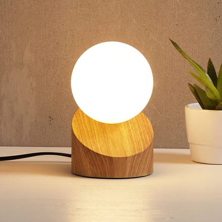Nowa LED tafellamp Alisa met voet in houten optiek