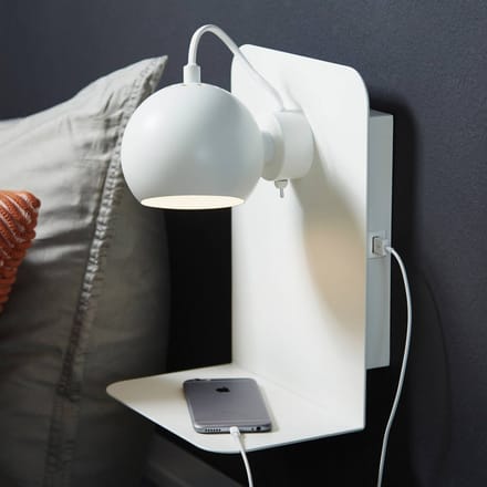 Frandsen Ball Wandlamp met USB Mat Wit