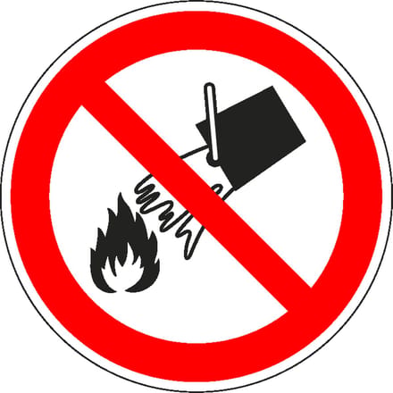 Niet blussen met water sticker - ISO 7010 - P011 300 mm