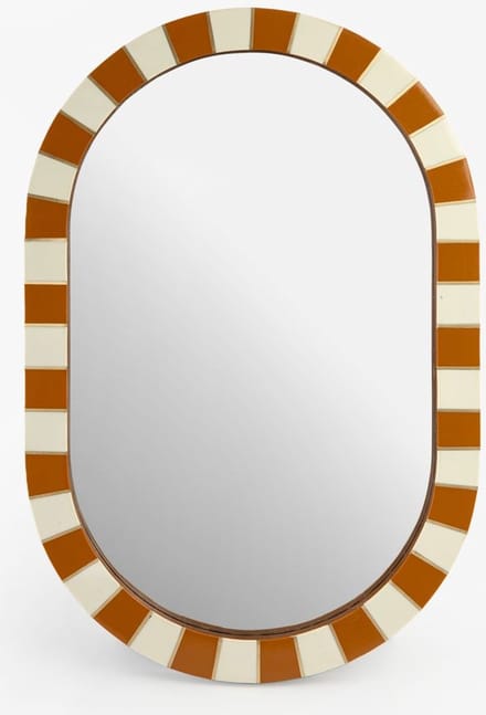 Sissy-Boy - Oranje hangspiegel - Geblokte omlijsting - Houten design
