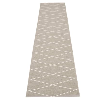 Pappelina - Max vloerkleed - modder - 70 x 320 cm - bruin