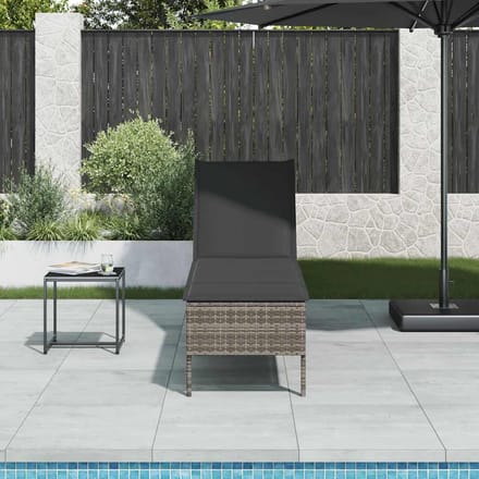 vidaXL - Ligstoel - met - kussen - grijs - 55x200x44cm - polyrotan