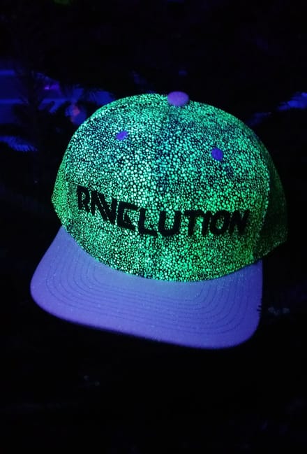 Snapback - Cap - Festival cap - Hardstyle - Hardcore - Rave - Ravelution - Grijs - Glow in the dark