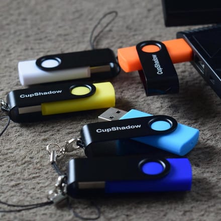 15 Stuks USB 2.0 Geheugensticks 8GB Bulk Set