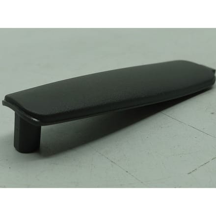 Handle insert