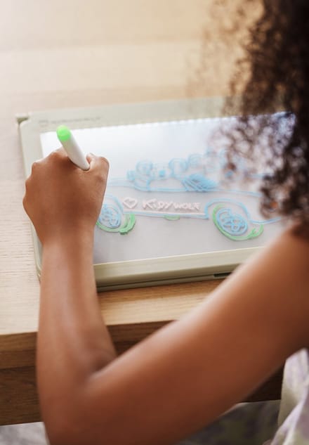 KIDYWOLF KIDYDRAW-PRO 2 IN 1 TEKEN TABLET (INCLUSIEF 8 MARKEERSTIFTEN)