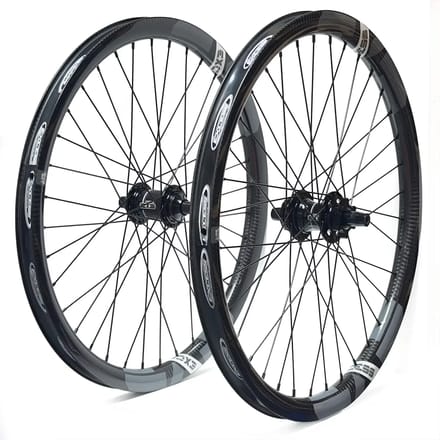 Paar wielen Excess EXE-3 ISO Cruiser
