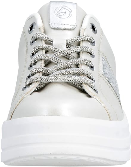 Lage sneakers met veters