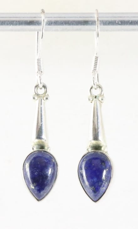 Zilveren oorbellen met lapis lazuli