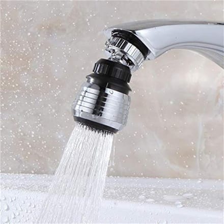 360 graden draaibare sproeikop waterbesparende kraan met beluchter, diffusor, watermondstuk en filteradapter.