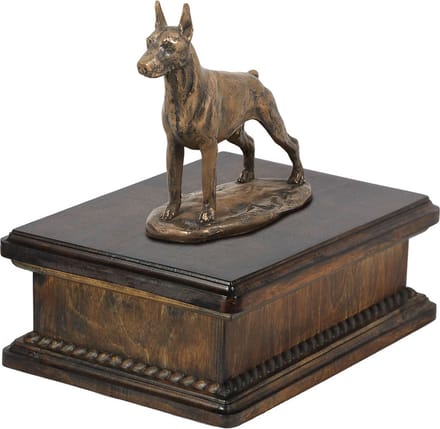 Elegante urn voor hondenas met Dobermann beeldje