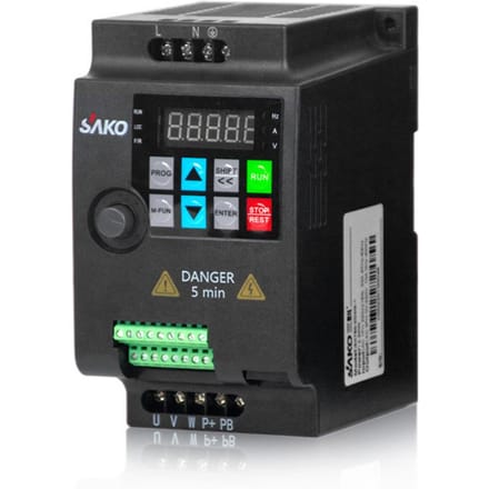 Convertisseur de fréquence variable VFD d'inverseur vectoriel monophasé AC220V pour la vitesse du moteur en continu 1.5KW multicolore