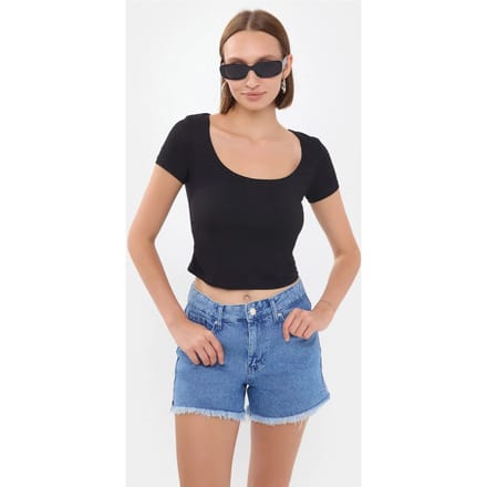 Scoop Nek Crop Top