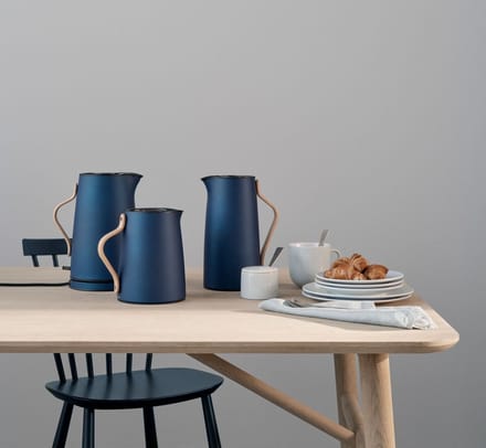 Stelton Emma waterkoker 1.2 L. - donkerblauw