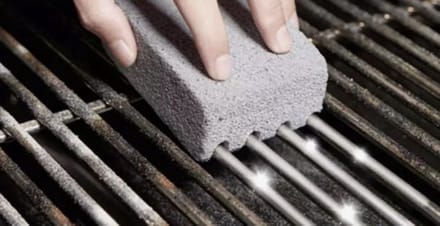BBQ/OVEN schoonmaak steen - Schuursteen - Barbecue schoonmaaksteen - Ixen