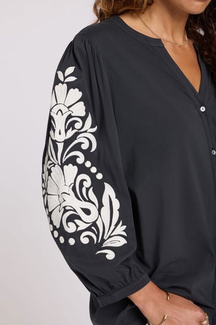 Geborduurde Gebreide Blouse