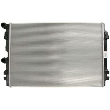 Radiator DENSO DRM02050