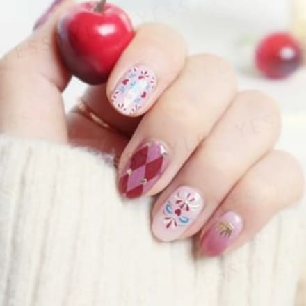 Lunacaca - Queen Of Hearts Nails Art Stickers 24 pcs