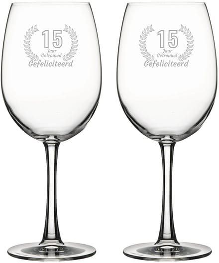 Gegraveerde set rode wijnglazen 58cl Gefeliciteerd 15 jaar getrouwd