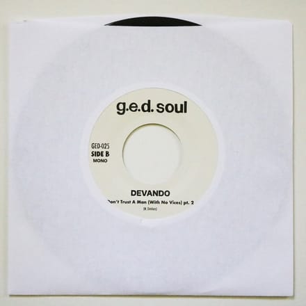 Devando - Don't Trust A Man With No Vices (7" Single)