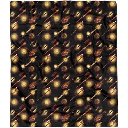 Dungeons & Dragons Choose Your Weapon Fleece Blanket - M