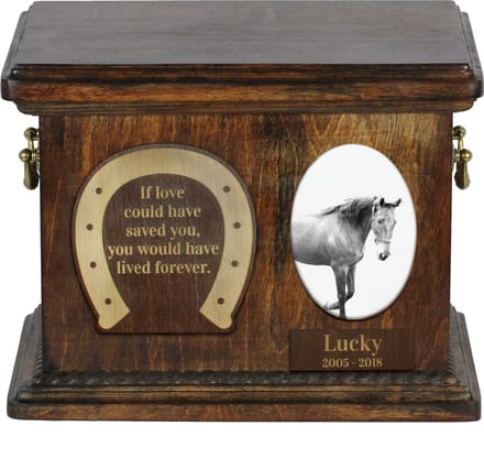 Urn voor American Saddlebred - gepersonaliseerde box voor dierenas.