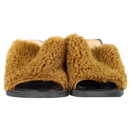 Jacquemus Les Mules Carrés Ronds Shearling Sandalen in bruin lamsbont
